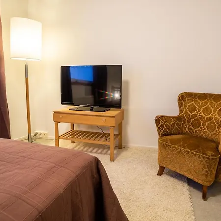 بيت شباب Kulkuri Hostellit Hämeenlinna