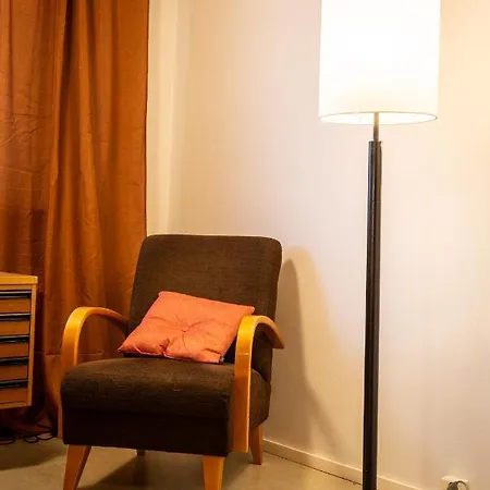 Kulkuri Hostellit Vandrarhem Hämeenlinna