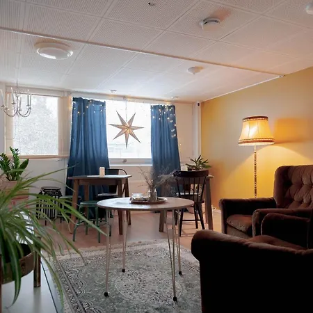 Kulkuri Hostellit Hämeenlinna