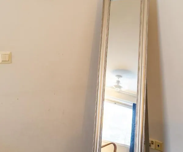 Kulkuri Hostellit * Hämeenlinna