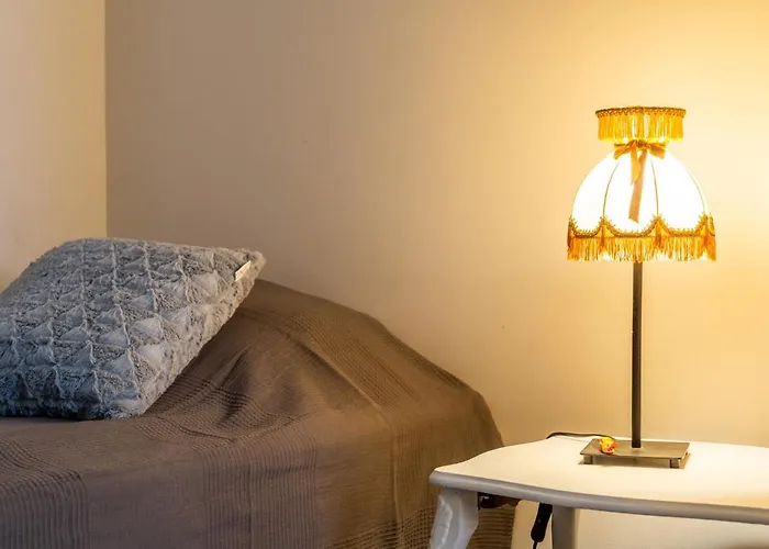 Kulkuri Hostellit Hämeenlinna